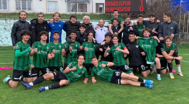Genç Horozlar Pendik engelini geçip yarı finale yükseldi  
