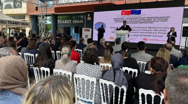 MESLEKİ EĞİTİM FUARI AÇILDI