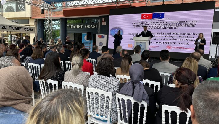 MESLEKİ EĞİTİM FUARI AÇILDI