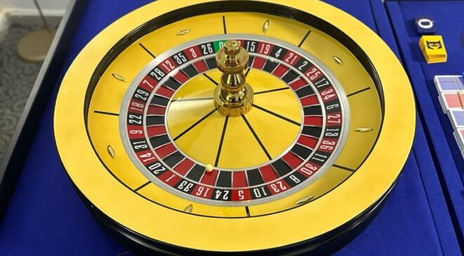 İŞ MERKEZİNE RULET MAKİNELİ KUMAR OPERASYONU