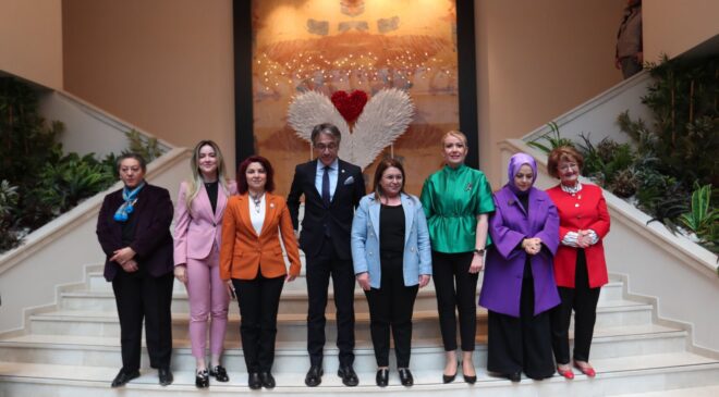 GİRİŞİMCİ KADINLAR VE EL EMEĞİ FESTİVALİ BÜYÜK COŞKUYLA BAŞLADI