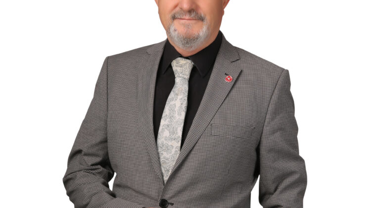 “KÖY ENSTİTÜLERİ ÜRETİM DEVRİMİNİN LOKOMOTİDİR”