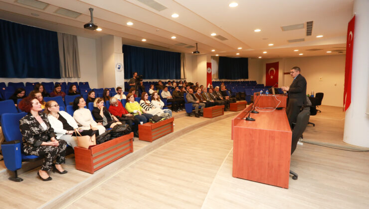  “DİJİTAL ÇİFTÇİ” TOPLANTISI PAÜ’DE GERÇEKLEŞTİ