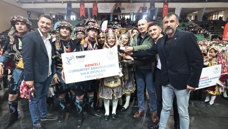 OKULLARIN HALK OYUNLARI ŞÖLENİ BÜYÜLEDİ