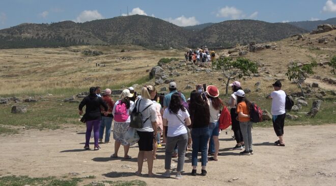  PAMUKKALE MÜZELER GÜNÜ’NDE ŞENLENDİ