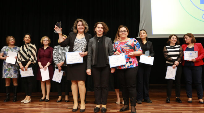 PAÜ’DE HEMŞİRELER GÜNÜ KUTLANDI