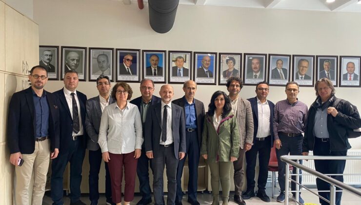 PROF DR BÜLENT TOPUZ, TÜRK KBB-BBC DERNEĞİ BAŞKANI OLDU