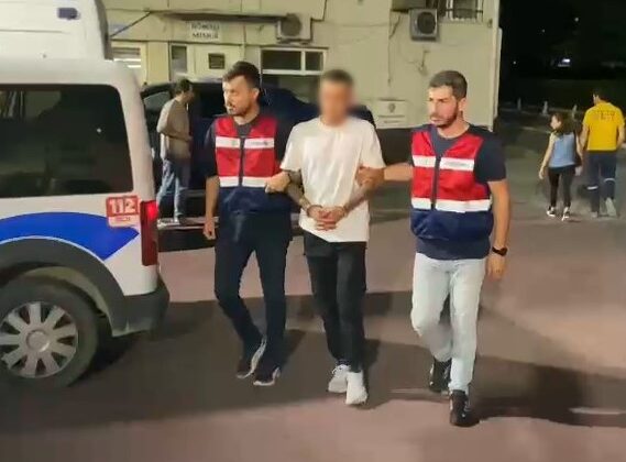 VİNÇ VE TIR KİRALAYIP 5 TONLUK SİLOYU ÇALDI