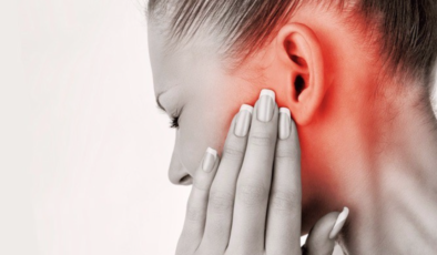 ”KULAKLARIN NEMLİ KALMASI ENFEKSİYONA NEDEN OLUYOR”