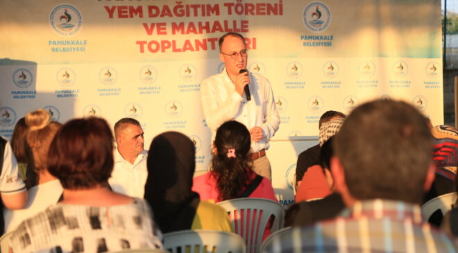 PAMUKKALE BELEDİYESİ YEM DAĞITIMINA AKKÖY’DE DEVAM ETTİ