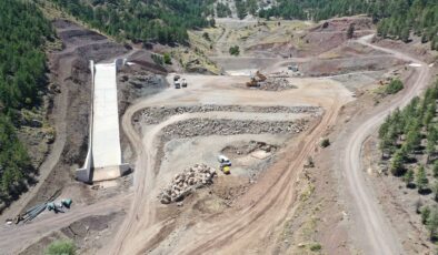 GÜNEYKÖY GÖLETİ YÜKSELİYOR             