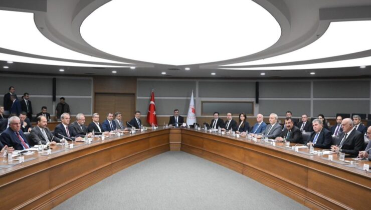  “TARIM HİÇBİR ZAMAN MODASI GEÇMEYECEK BİR SEKTÖRDÜR”