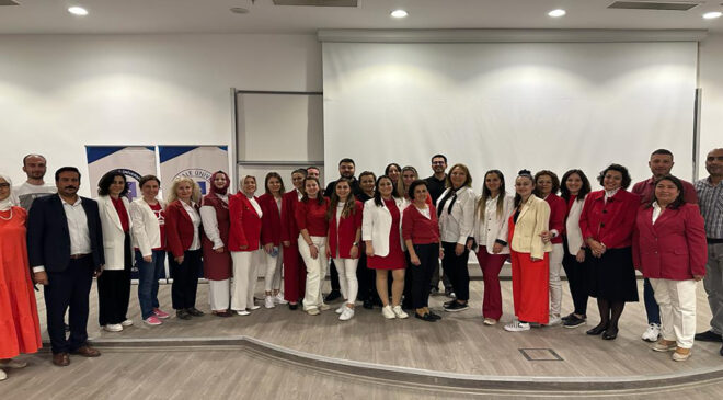 CUMHURİYETİN İLK YILLARINDAN GÜNÜMÜZE DENİZLİ’DE SAĞLIK HİZMETLERİ KONFERANSI YAPILDI