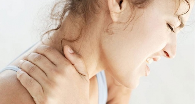 BOYUN FITIĞI AMELİYATSIZ TEDAVİ EDİLEBİLİYOR