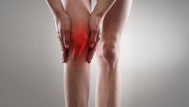 DİZ PROTEZİ SONRASI REHABİLİTASYON ÖNEMLİ!