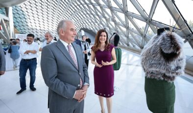 KAKTÜS ÇİÇEĞİ MODAYA ESİN KAYNAĞI OLDU