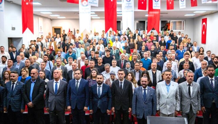 TÜRKAV’DAN “AZERBAYCAN’DA SON GELİŞMELER” KONFERANSI