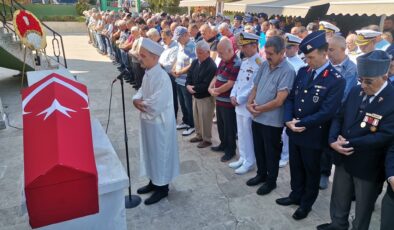 KORE GAZİSİ GÖZYAŞLARIYLA SON YOLCULUĞUNA UĞURLANDI