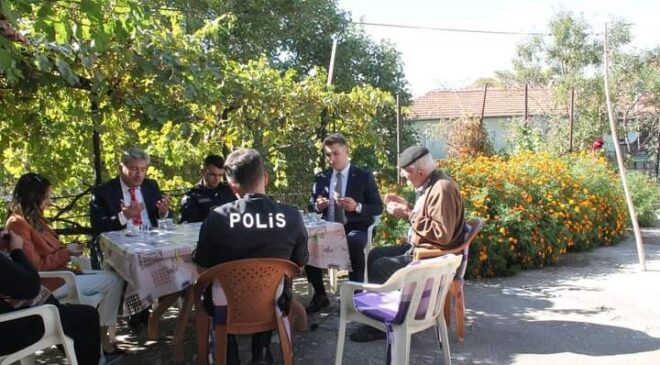 BEKİLLİ’NİN YENİ KAYMAKAMI İLK ZİYARETİNİ ŞEHİT AİLESİNE YAPTI