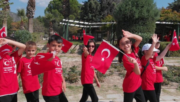 2000 YILLIK TARİHİ KENTTE 100. YIL KLİBİ ÇEKTİLER !