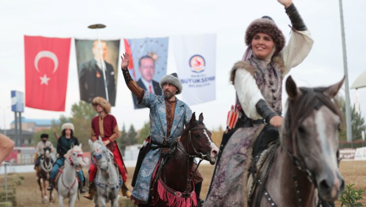 GELENEKSEL TÜRK SPOR OYUNLARI NEFES KESTİ !