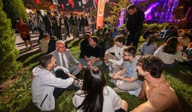 BAŞKAN ZOLAN GENÇLERİN FESTİVAL COŞKUSUNA ORTAK OLDU