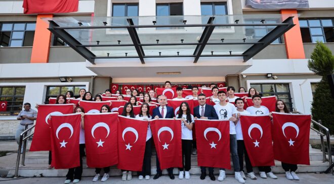 100. YILDA DENİZLİ’DE YER GÖK KIRMIZI-BEYAZ OLACAK