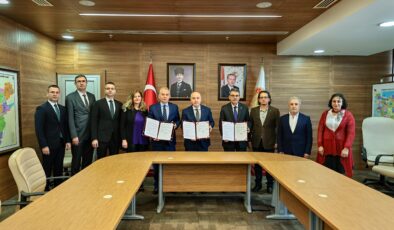 DENİZLİ’NİN DEĞERLERİNE ELBİRLİĞİ İLE SAHİP ÇIKILIYOR