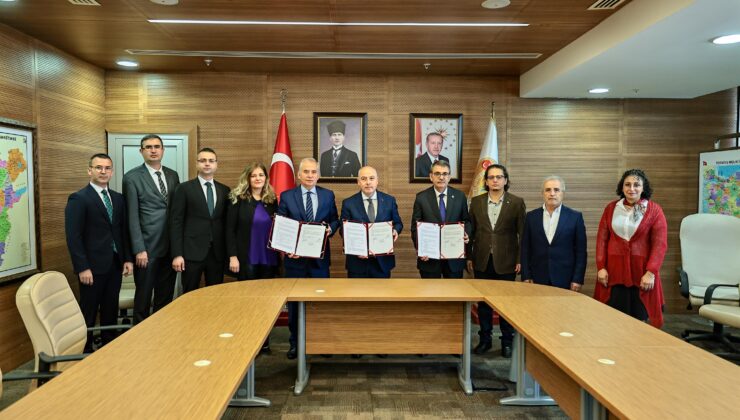 DENİZLİ’NİN DEĞERLERİNE ELBİRLİĞİ İLE SAHİP ÇIKILIYOR