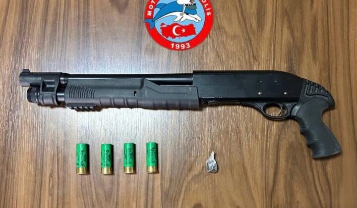 DENİZLİ’DE YAPILAN OPERASYONDA 24 KİŞİ TUTUKLANDI