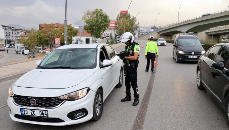 DENİZLİ GENELİNDE SÜRÜCÜLER BİLGİLENDİRİLDİ