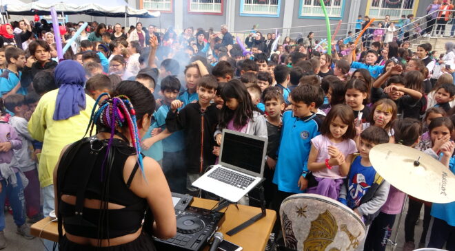 10 YAŞINDAKİ ÖĞRENCİNİN VAADİ SEÇİMİ KAZANDIRDI