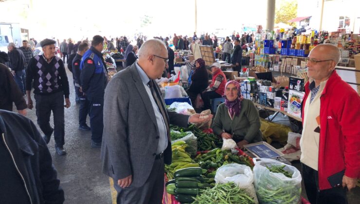 BAŞKAN ARSLAN ESNAF VE VATANDAŞLARLA BİR ARAYA GELDİ
