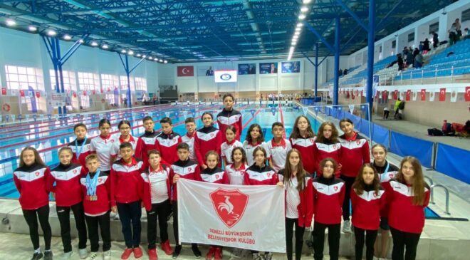 DENİZLİLİ YÜZÜCÜLER 3 ALTIN MADALYAYLA DÖNDÜ