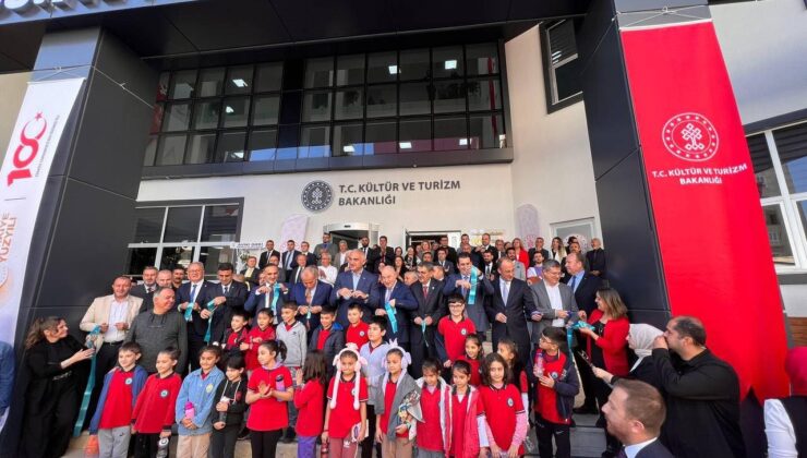 DENİZLİ 100. YIL İL HALK KÜTÜPHANESİ AÇILDI