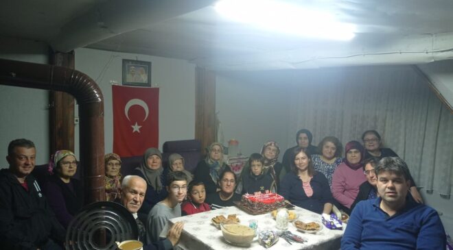 CUMHURİYETLE YAŞIT OLAN KADINA BÜYÜK SÜRPRİZ