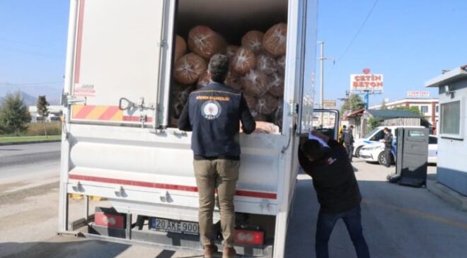 DENİZLİ’DE 51 DÜZENSİZ GÖÇMEN YAKALANDI
