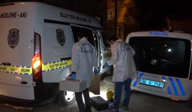 ARKADAŞINDAN YARDIM İSTEYEN ŞAHIS EVİNDE ÖLÜ BULUNDU