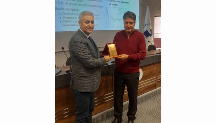 “FEN VE MÜHENDİSLİKTE MATEMATİKSEL MODELLEME” KONFERANSI YAPILDI