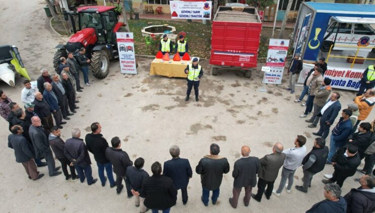 JANDARMANIN “GÜVENLİ TARIM, GÜVENLİ TRAKTÖR” EĞİTİMLERİ SÜRÜYOR