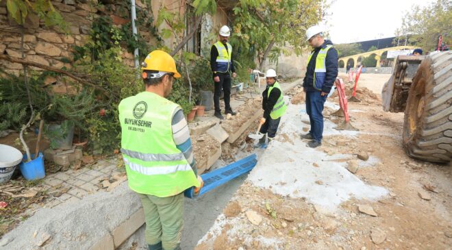 BEKİLLİ-KUTLUBEY’İN İÇME SUYU HATLARI YENİLENİYOR