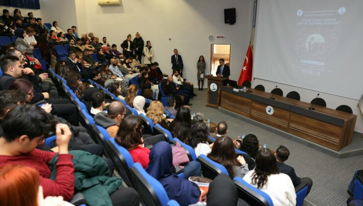 PAÜ’DE ‘TÜRK DÜNYASINDA ORTAK ALFABE ÜZERİNE’ KONUŞULDU