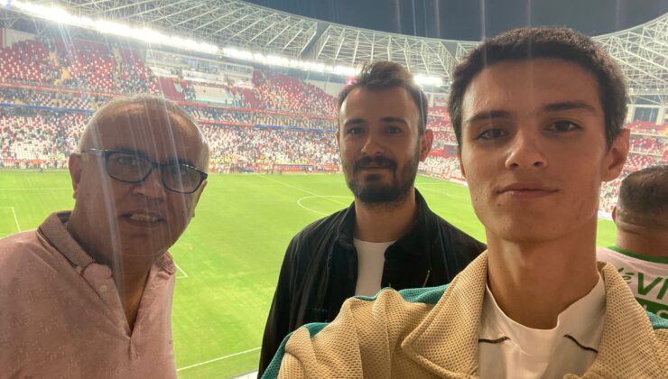 MAÇ ÇIKIŞI YAN BAKMA KAVGASINDA YARALANAN GENÇ BABA YAŞAM MÜCADELESİ VERİYOR