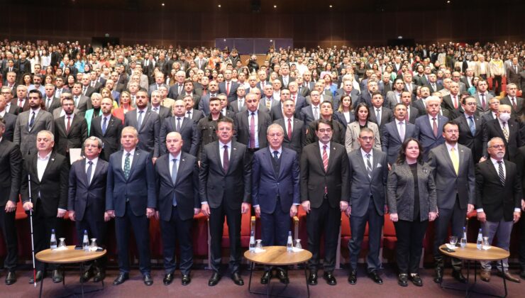 HULUSİ AKAR: FİLİSTİN’E YAPILAN ETNİK TEMİZLİĞE, SOYKIRIMA VARAN BİR KATLİAMDIR