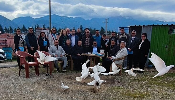 BERBEROĞLU, BİR GÜNDE İKİ MAHALLEYE ÇIKARMA YAPTI