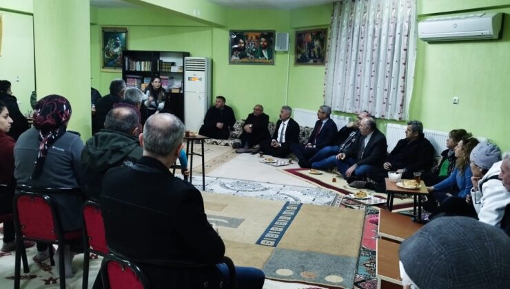 TÜRKAY BERBEROĞLU, CEMEVİNE ZİYARETTE BULUNDU