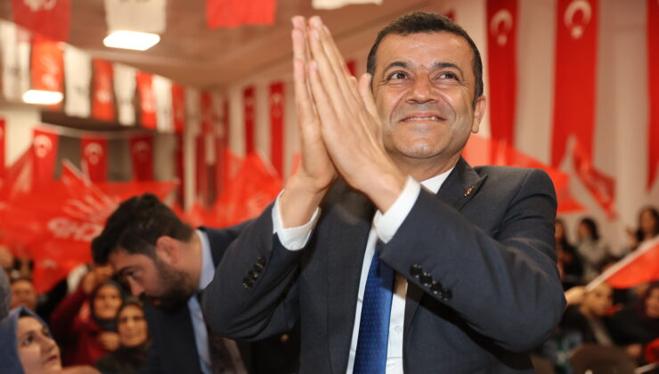 CHP BÜYÜKŞEHİR ADAYI ÇAVUŞOĞLU’NA SERİNHİSAR‘DA SICAK KARŞILAMA