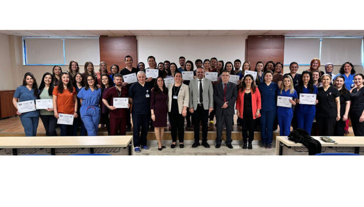 PAÜ HASTANELERİNDE YOĞUN BAKIM HEMŞİRELİĞİ SERTİFİKA PROGRAMI GERÇEKLEŞTİRİLDİ