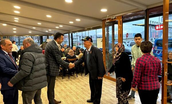 KAYMAKAM AKBULUT ŞEHİT AİLELERİ İLE İFTARDA BİR ARAYA GELDİ