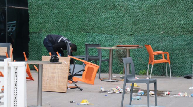 Hastane kafeteryasında silahlı saldırı: 2’si ağır 7 yaralı